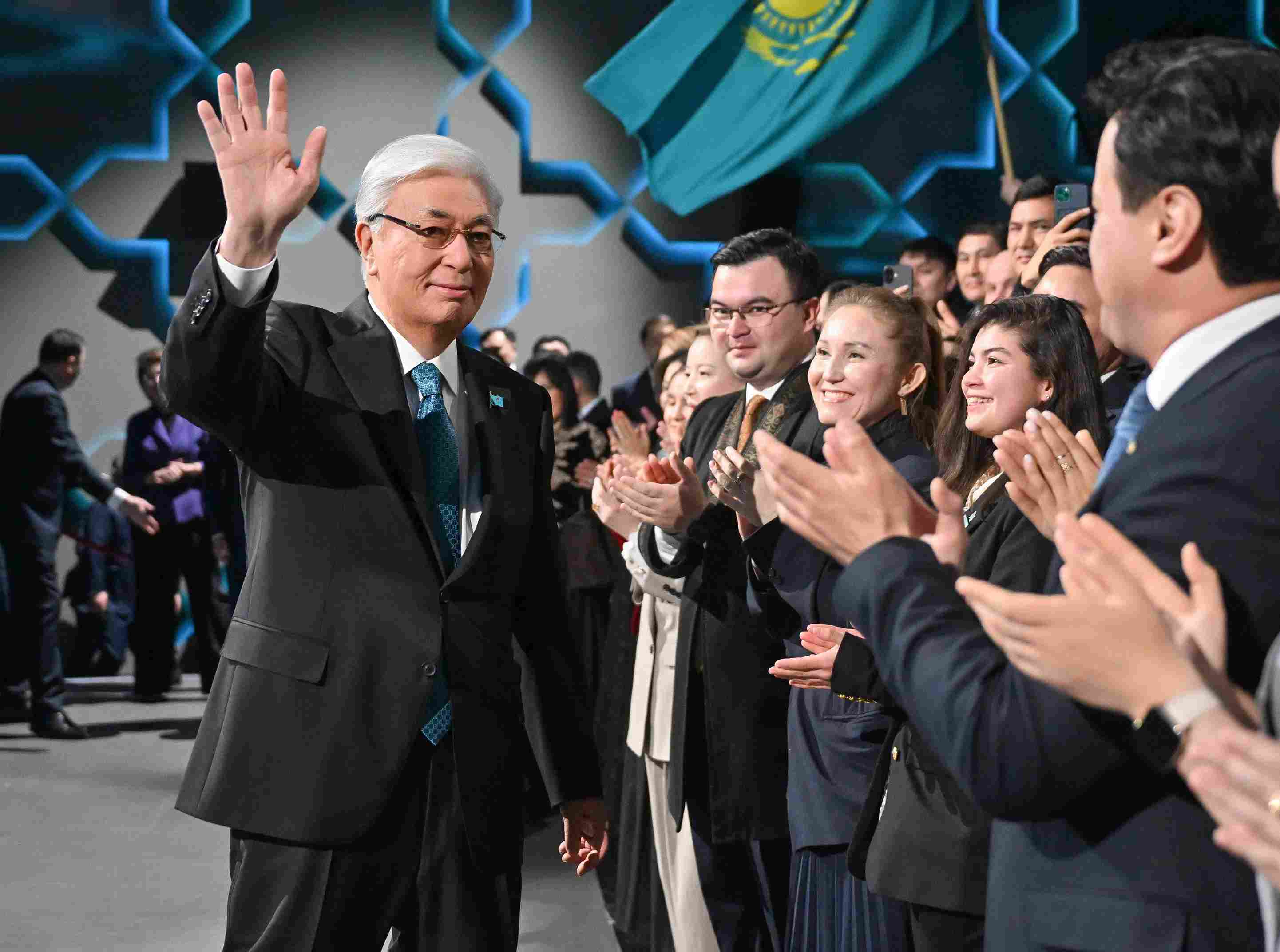 День Конституции Казахстана: феномены референдума-2026