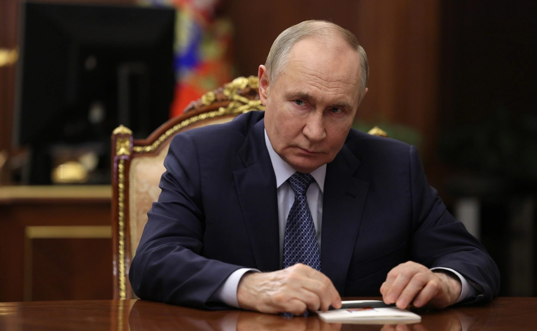 Путин, давление времени и перехват управления